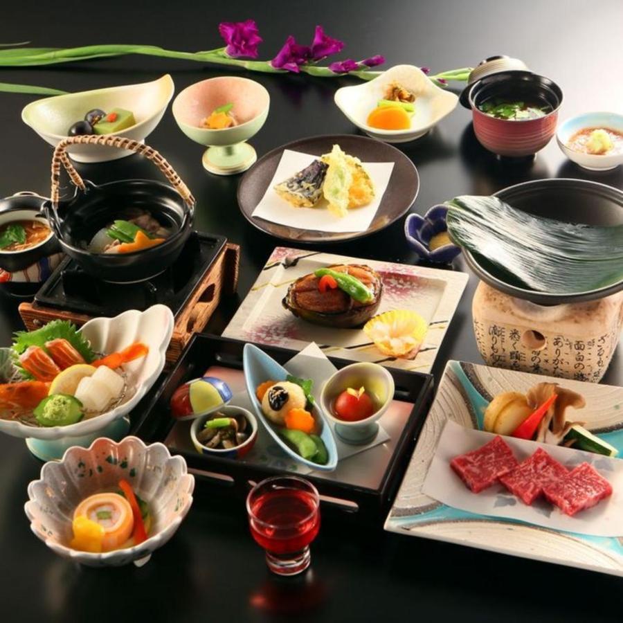 Hotel Kameya Honten Chikuma Екстериор снимка
